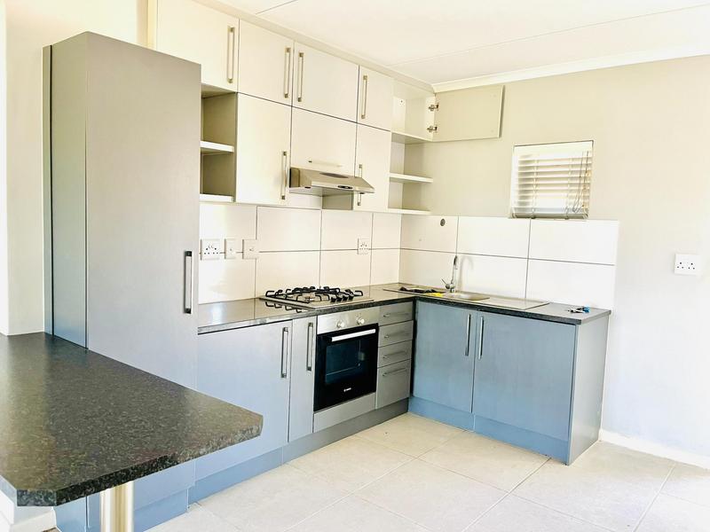 2 Bedroom Property for Sale in Burgundy Estate Western Cape